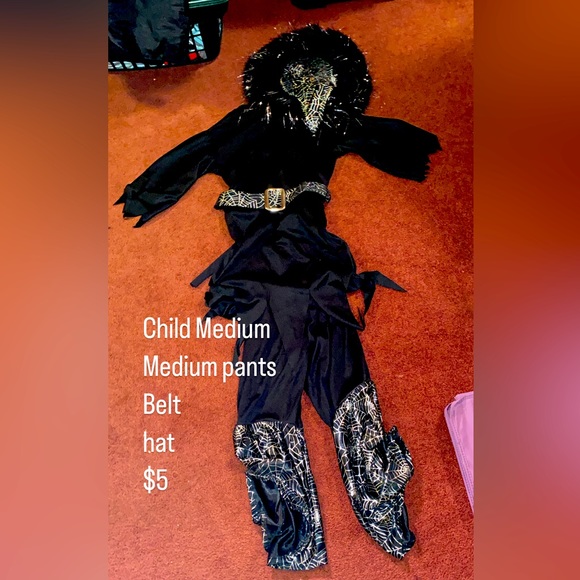 $5 child Halloween Costumes many to choose from. Super cheap in good condition - Picture 13 of 16